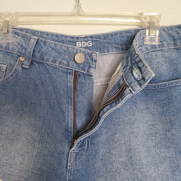 BDG Urban Outfitters Erin HIgh Rise Denim Shorts - Picture 4 of 8